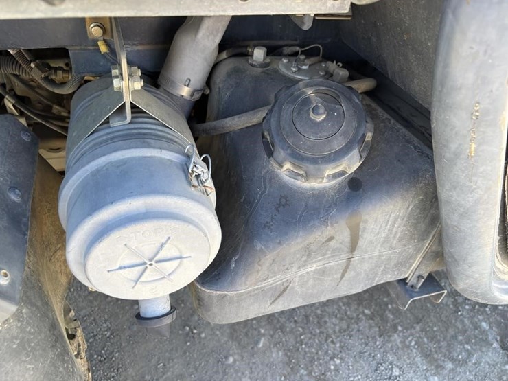 2007-kubota-rtv1100-image-27