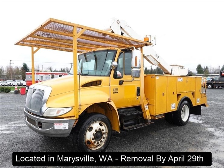 2002-international-durastar-4400-image-1