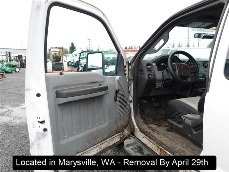 2012-ford-f350-image-12