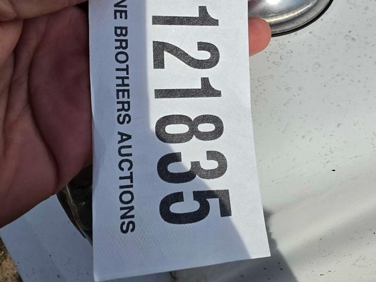 2010-kenworth-t800-image-18