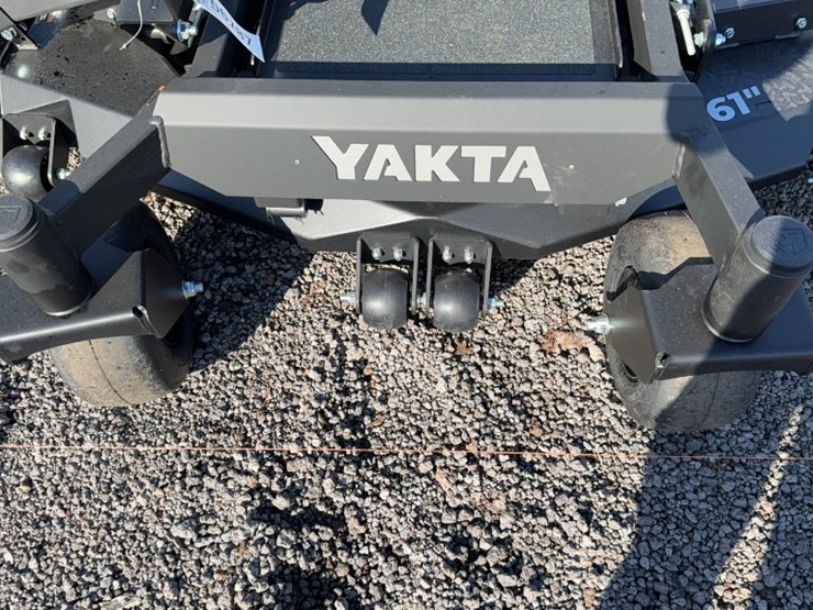 #4075-•-yakta-yxr-320-zero-turn-mower-image-4