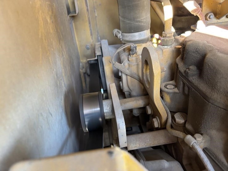 caterpillar-143h-image-66