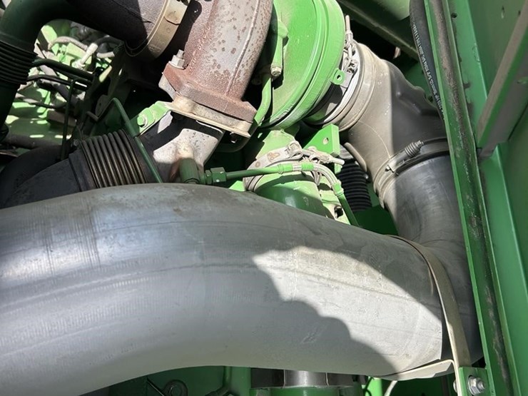 2012-john-deere-s690-image-65
