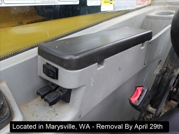 2019-caterpillar-tl1255d-image-6