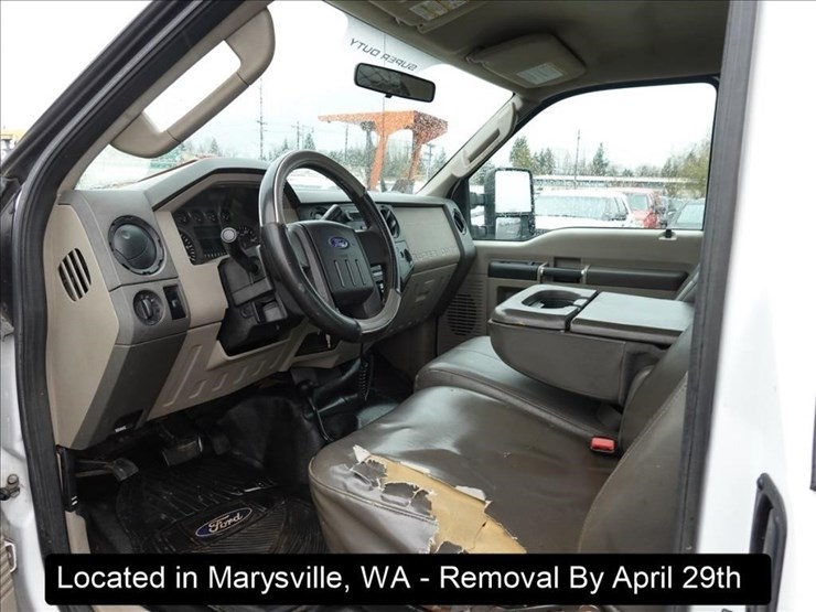 2010-ford-f350-image-11