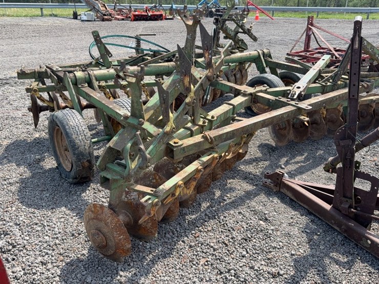 12-john-deere-12-image-4