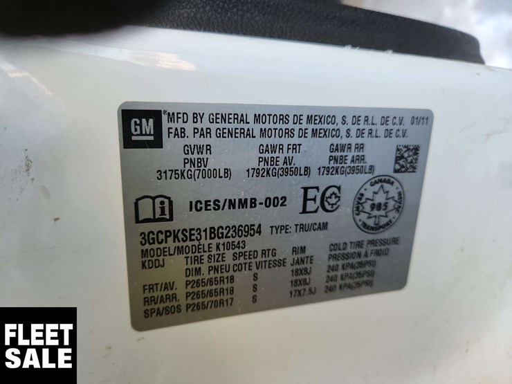 2011-chevrolet-silverado-1500-image-32