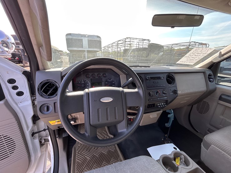 2008-ford-f450-image-17