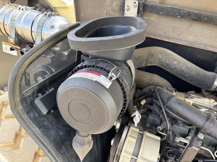 2017-jlg-g5-18a-image-41