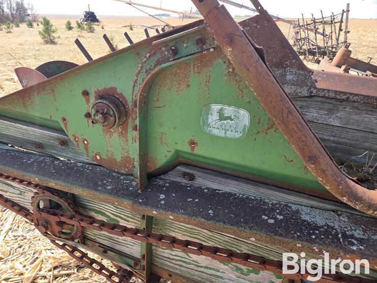 john-deere-manure-spreader-image-20