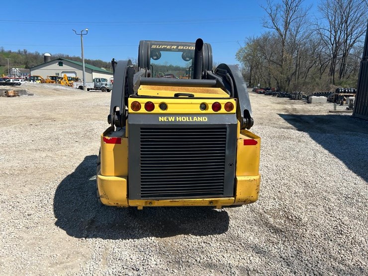 2016-new-holland-l234-image-3