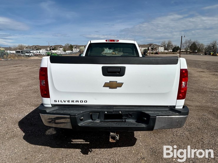 2010-chevrolet-silverado-2500-image-15