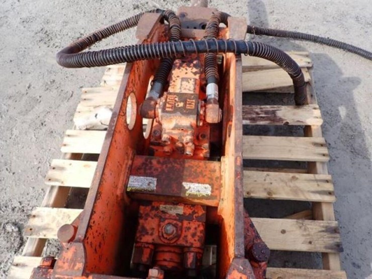 deere-310sj-image-11