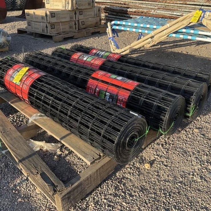 (4) ROLLS OF 4‘ X 50‘ GALVANIZED FENCING