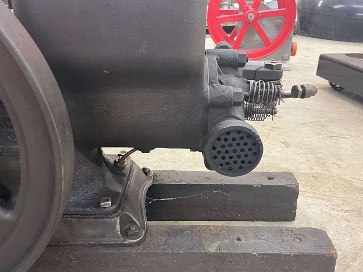 john-deere-11-image-14