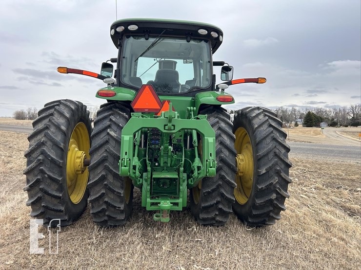 2014-john-deere-8320r-image-6