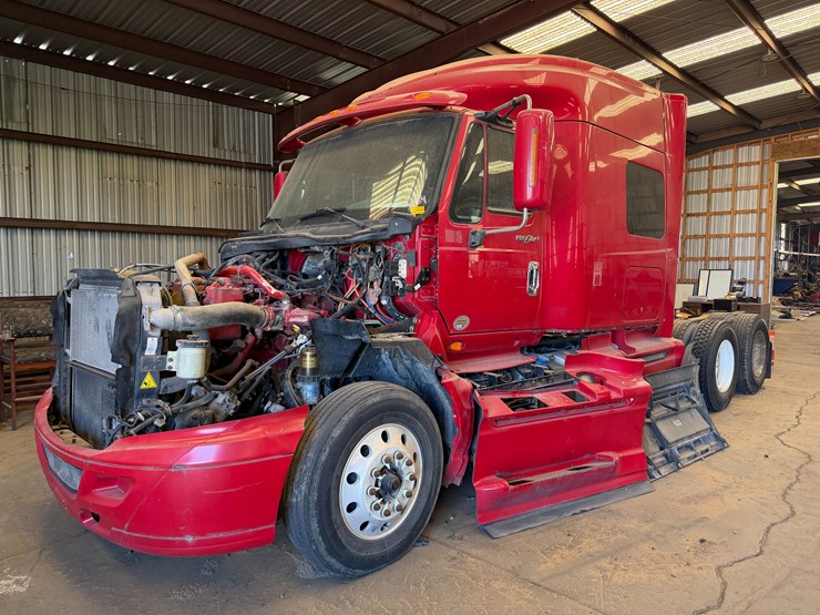 2014-international-prostar-image-1