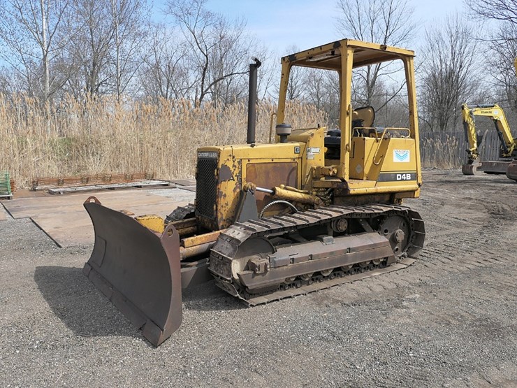 caterpillar-d4b-image-1