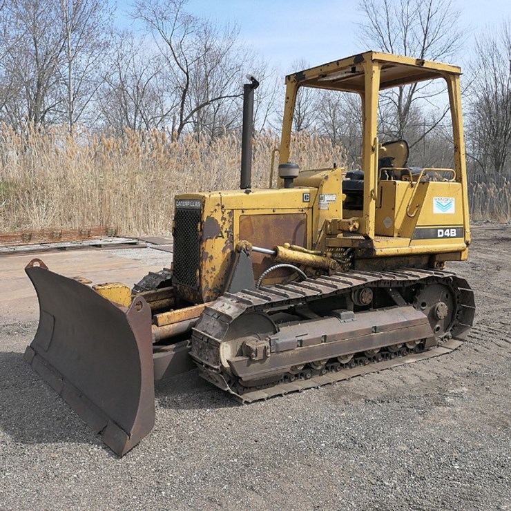 CATERPILLAR D4B