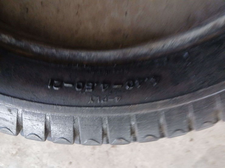 (4)-4.40/4.50-21-tires-image-8