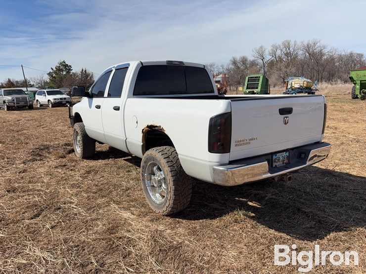 2004-dodge-ram-3500-image-7