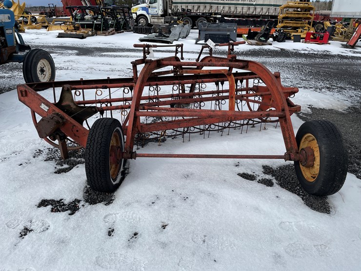 new-holland-55-image-5