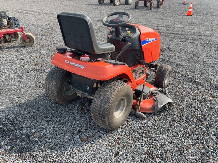 #4098-•-simplicity-riding-mower-image-5