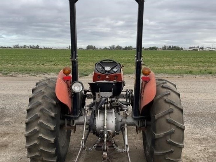 massey-ferguson-230-image-7