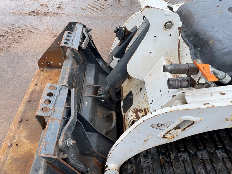 2022-bobcat-mt55-image-10