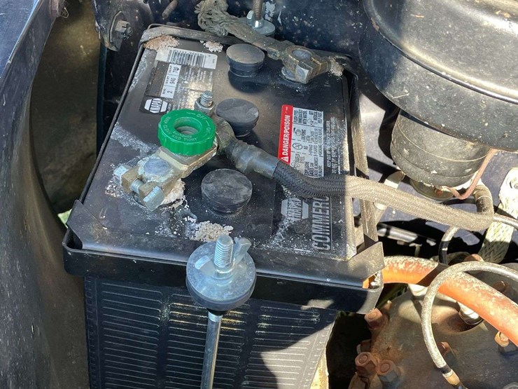 1948-ford-super-deluxe-convertible-image-87