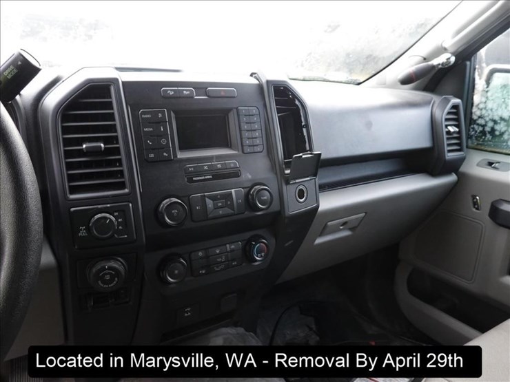 2019-ford-f150-xl-image-6