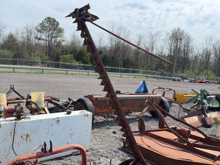 massey-ferguson-63-image-4