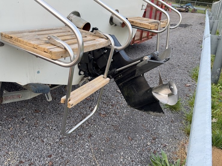 #4009-•-1979-dynamagles-21'-boat-image-16