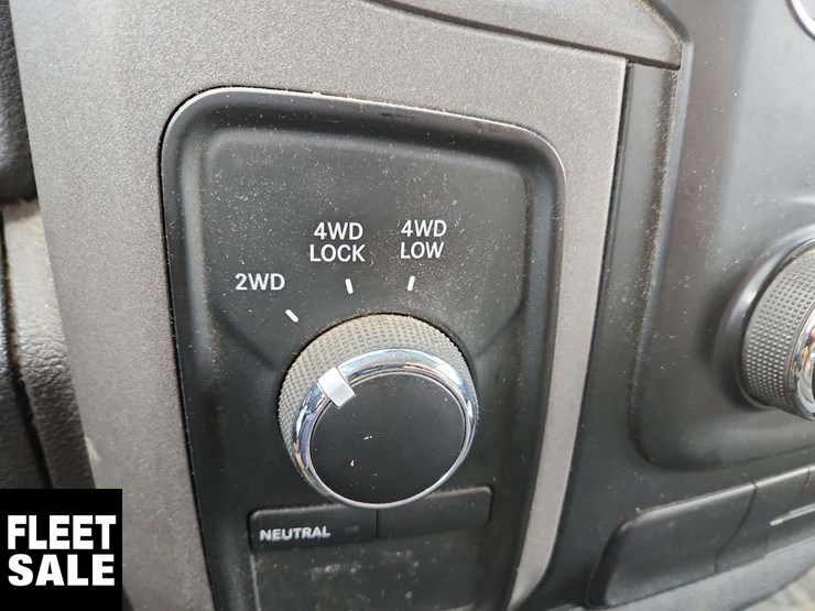 2013-dodge-1500-image-22