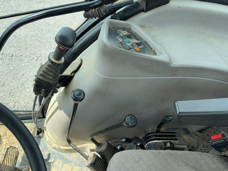 #3020-•-case-jx95-tractor-image-15