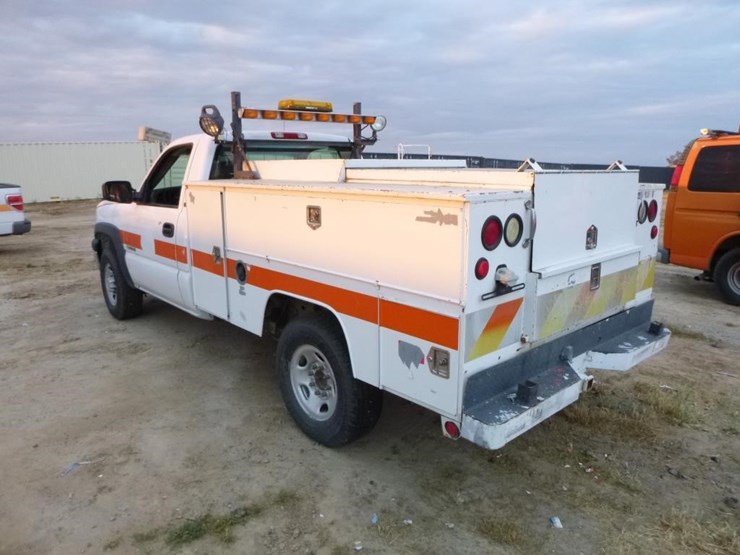 2003-chevrolet-2500-image-5