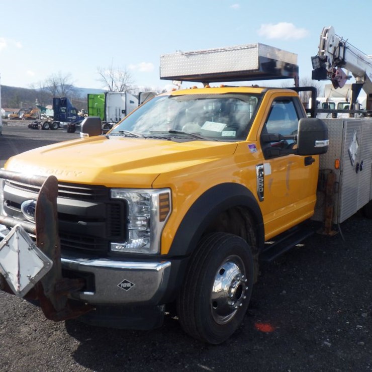 2018 FORD F550 XL
