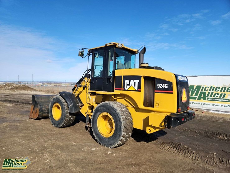 2005-caterpillar-924g-image-2