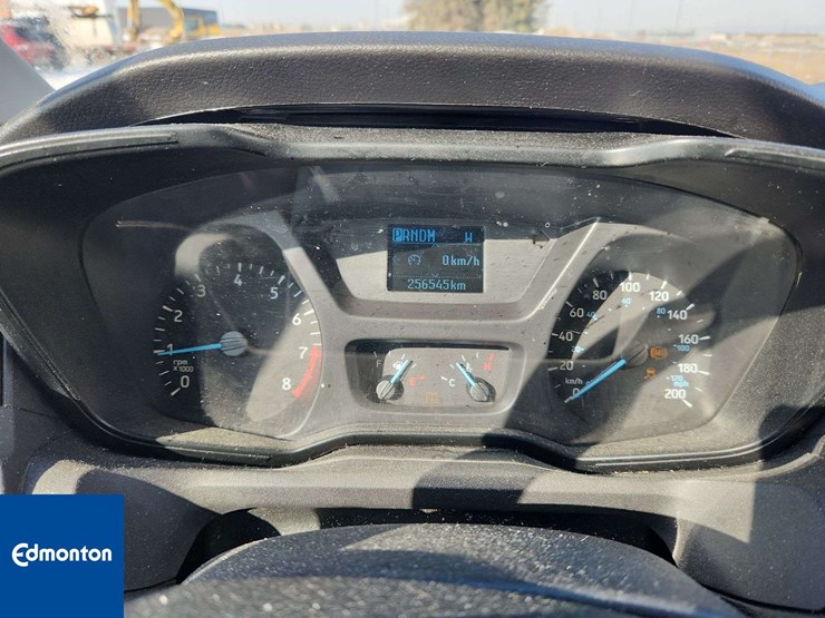 2018-ford-transit-image-21