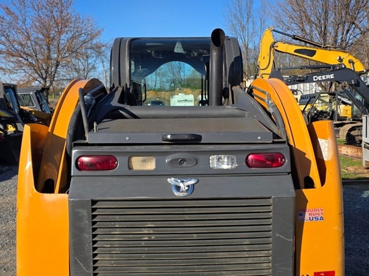 2021-case-tv450b-image-21