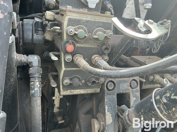 2002-challenger-mt655-image-13