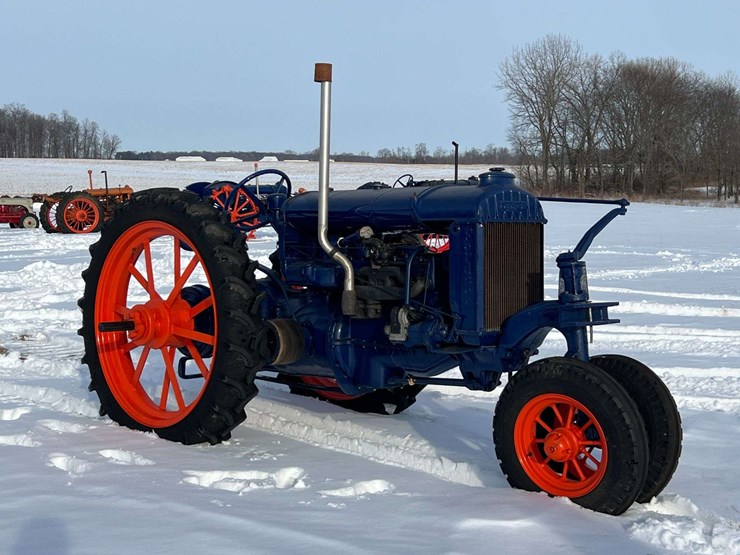 fordson-all-around-image-1