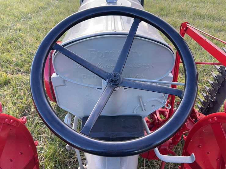 1922-fordson-tractor-image-36
