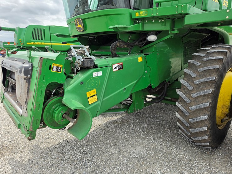 2010-john-deere-2010-image-11