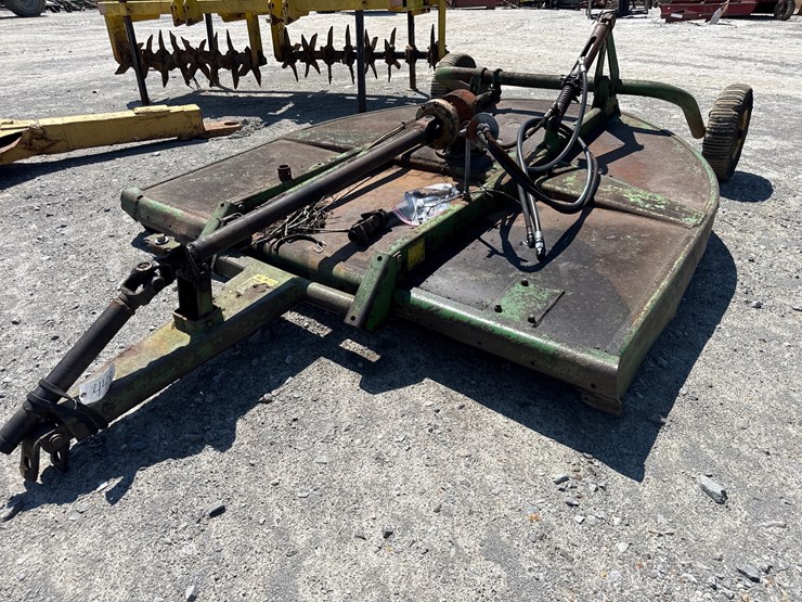 john-deere-7-image-2