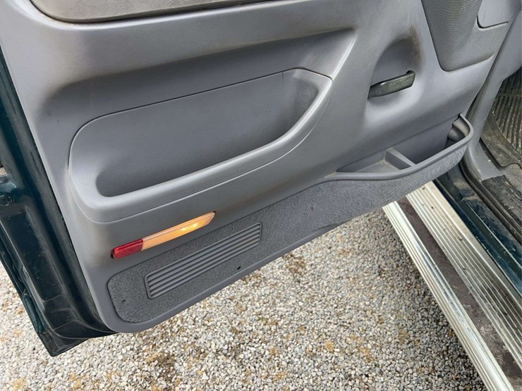 1995-ford-f250-image-77