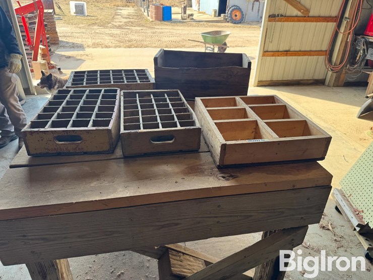 antique-wood-boxes-image-6