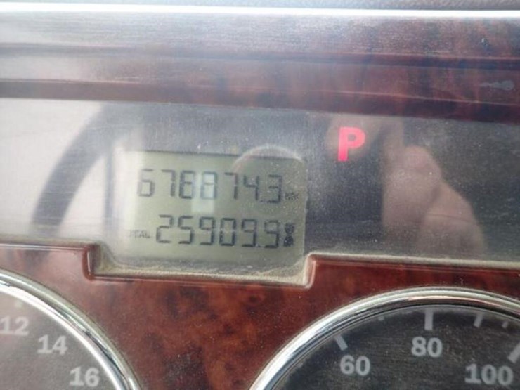 2003-mack-cv713-granite-tri/a-dump-truck-1m2ag10c4-image-9