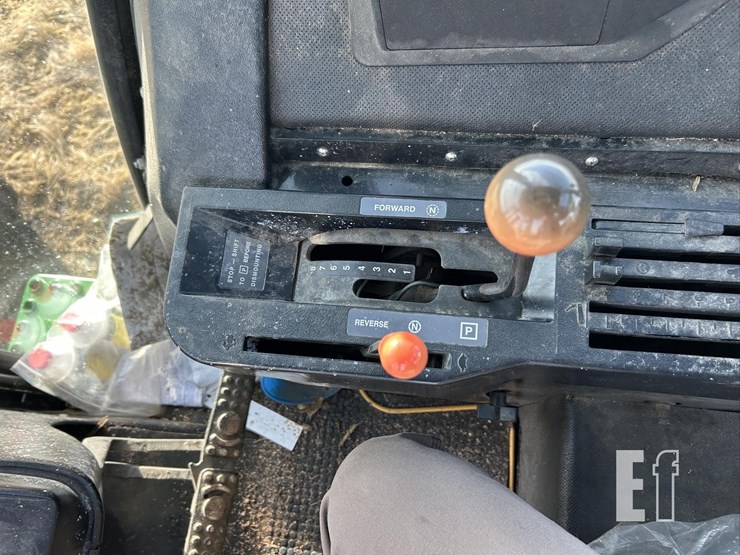 john-deere-4440-image-44