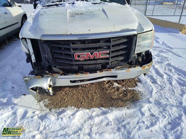 2009-gmc-sierra-2500hd-image-21